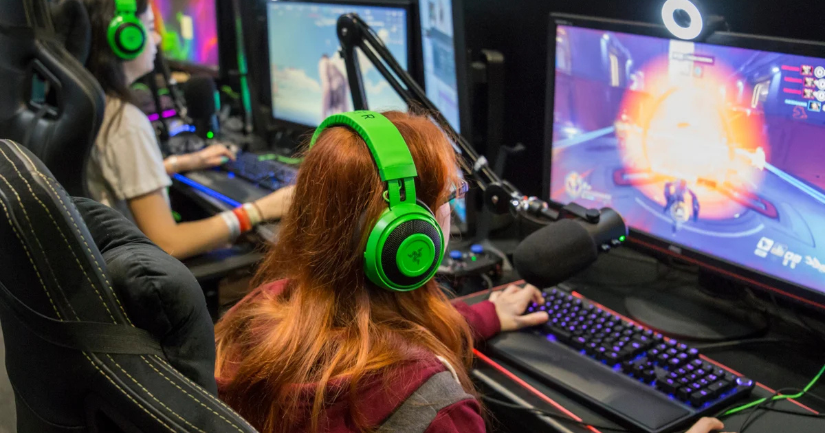 How Streaming Platforms Changed the Way We Play and Watch Games